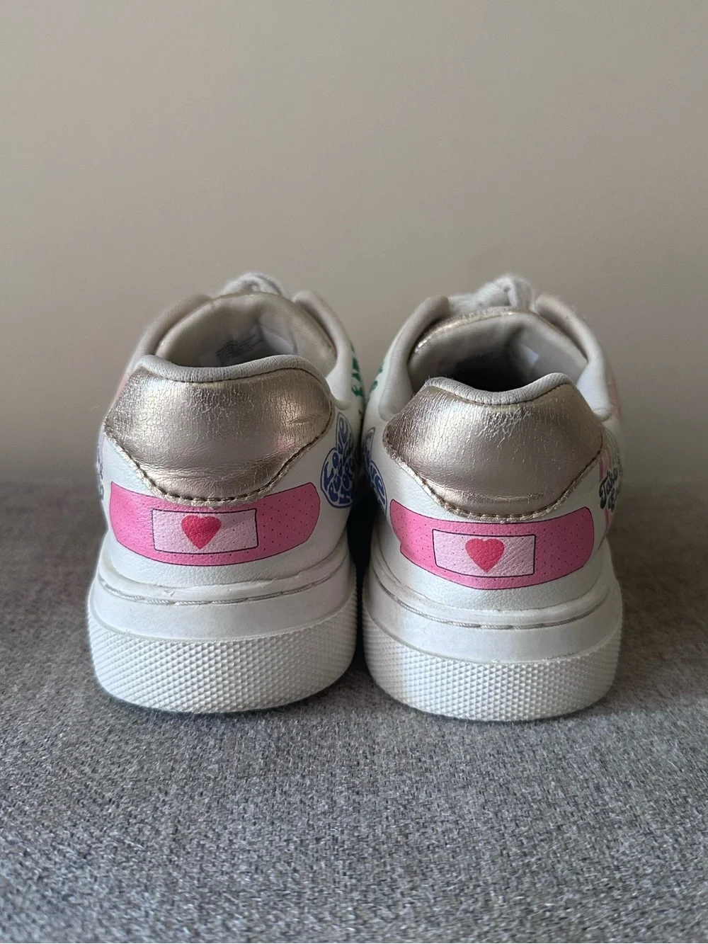 Steve Madden Be Happy Sneakers